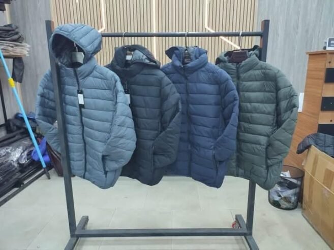 جملة فقط. سومة مليحة ✅️100غ لحرشة  ✅️تلبس m,4xl ✅️ كارطون فيه 30حبة
